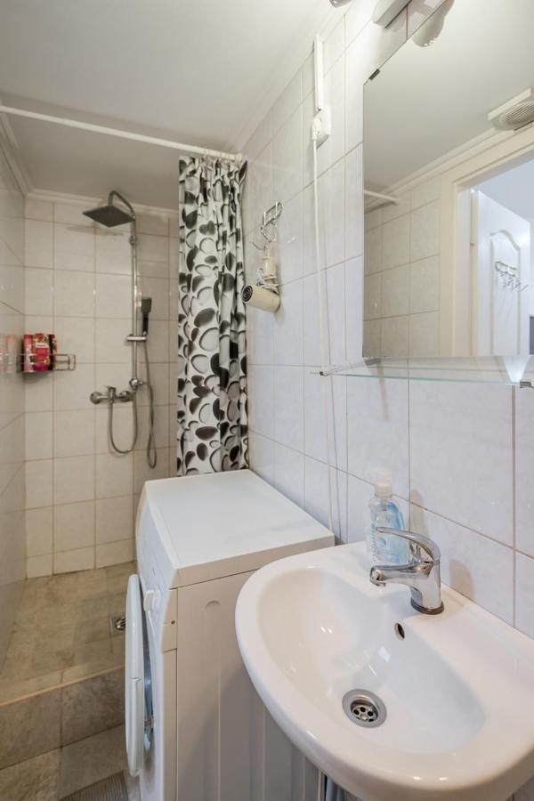 Bpr Simply Azure Apartment Budapest Ngoại thất bức ảnh