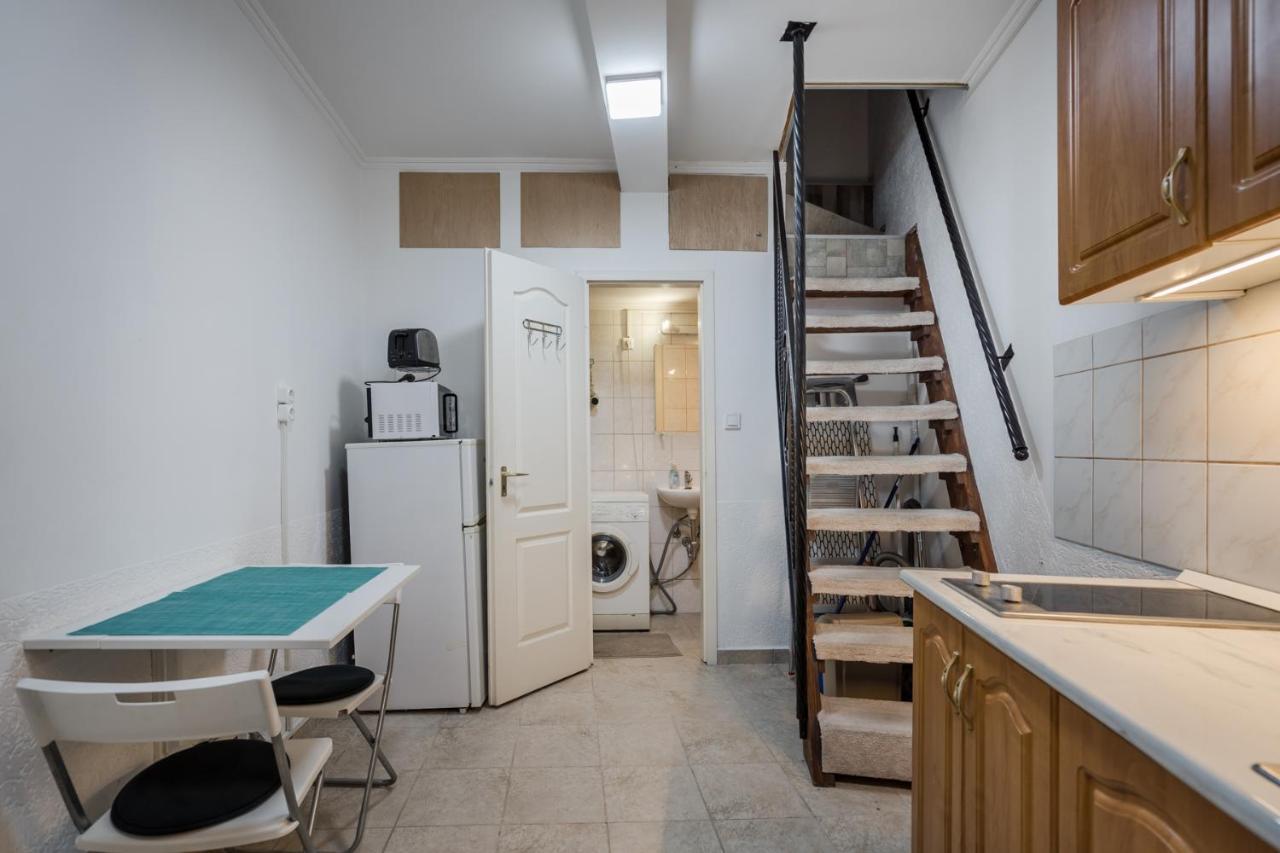Bpr Simply Azure Apartment Budapest Ngoại thất bức ảnh